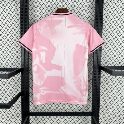 Real Madrid Pink Jersey